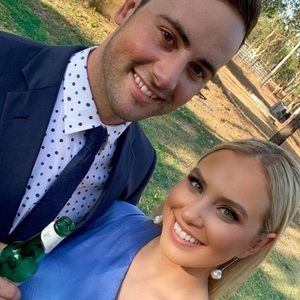 Meet your Posher, Louise